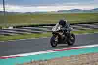 cadwell-no-limits-trackday;cadwell-park;cadwell-park-photographs;cadwell-trackday-photographs;enduro-digital-images;event-digital-images;eventdigitalimages;navarra;no-limits-trackdays;peter-wileman-photography;racing-digital-images;trackday-digital-images;trackday-photos